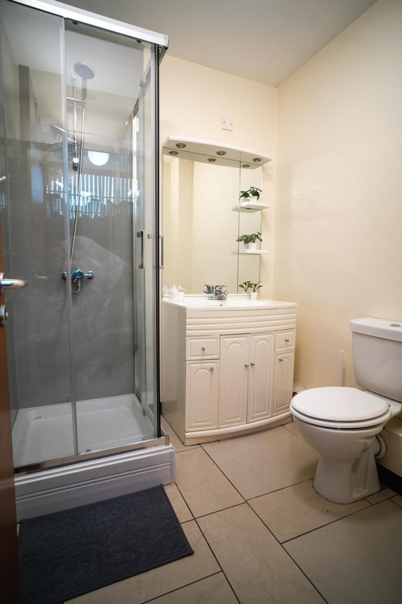 Central Duplex Apartment In Belfast City Centre Kültér fotó